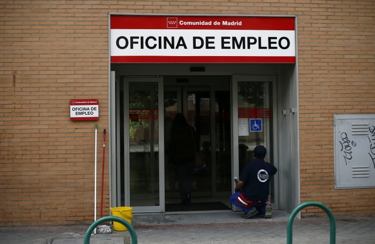 El gasto por prestaciones cae a 194 millones en Galicia en junio al descender los beneficiarios por ERTE
