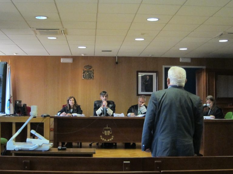 La Audiencia de Pontevedra absuelve al acusado de abusar de una menor indicando que la prueba «no es bastante»