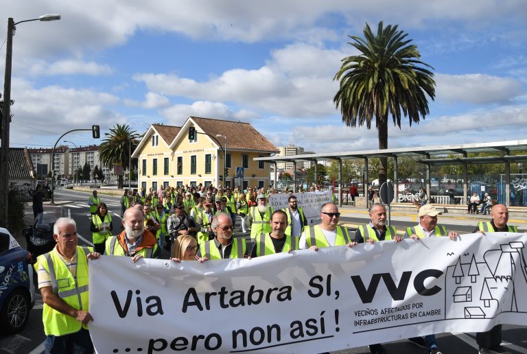 El alcalde de Cambre (A Coruña) denuncia «discriminación» de la Xunta hacia este municipio