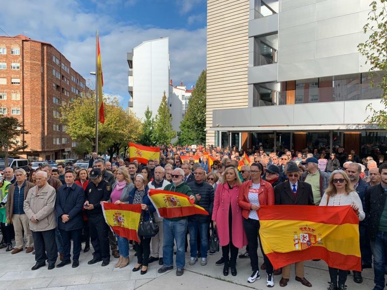 El SUP atribuye a «terroristas organizados» el ataque a un policía vigués en Barcelona: «Iban a matarlo»