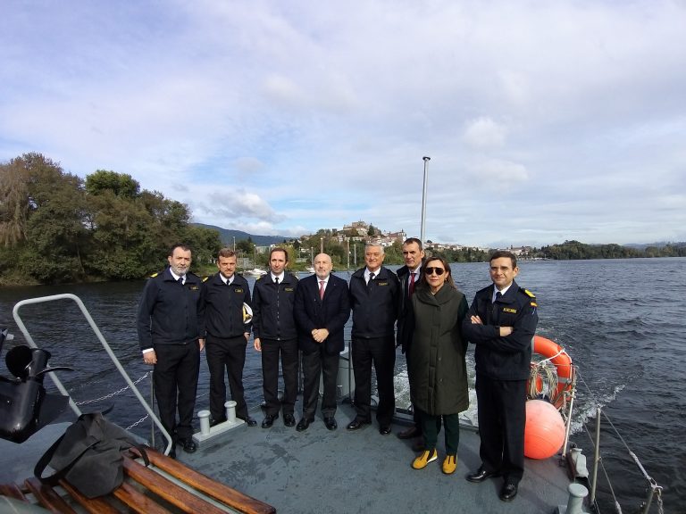 Losada destaca la labor de la Comandancia Naval del Miño para «garantizar» la seguridad del tramo internacional del río