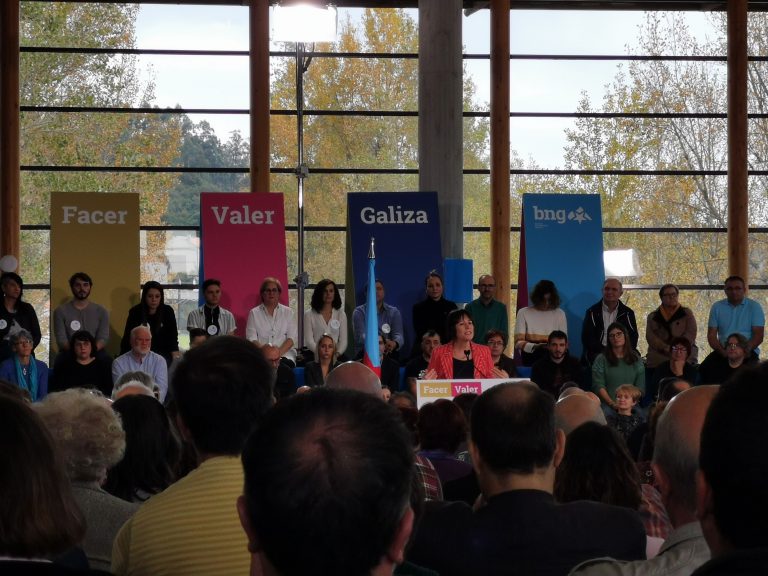 Multitudinaria demostración de fuerza del BNG en Santiago: «Hagamos del 10N una fecha histórica para el nacionalismo»