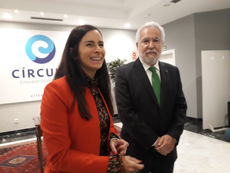 Santalices lamenta que en el Parlamento catalán «no se legisle» ni se «tengan en cuenta» las demandas de los ciudadanos