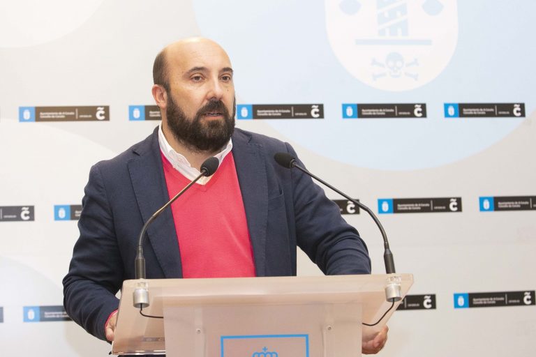El Ayuntamiento de A Coruña no cobrará por servicios básicos a personas sin recursos