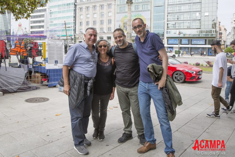 Una delegación de Acampa Coruña participará en Brasil en los actos para constituir una red por el derecho a refugio