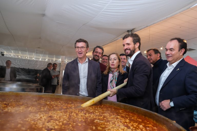 VÍDEO: 10N.- Casado anuncia que Ana Pastor será ministra de nuevo si gobierna como fue con Aznar y Rajoy