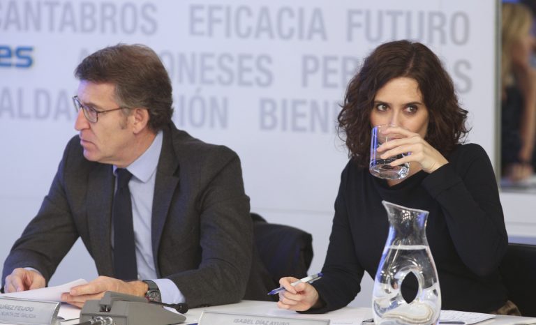 Feijóo ve alternativa al pacto Sánchez-Iglesias y pide al PSOE sentarse con el PP: «Creo que esto lo podemos parar»