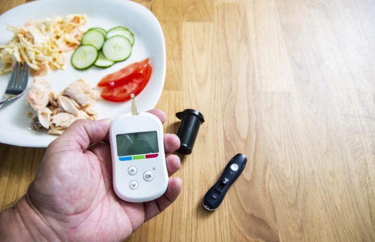 El 57% de las personas con diabetes se inyecta la insulina justo cuando va a comer por miedo a las hipoglucemias