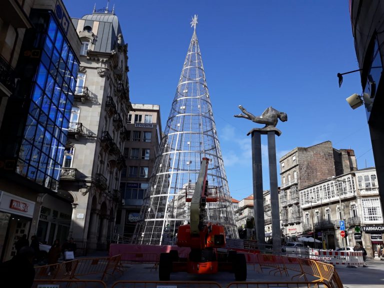 Abel Caballero al presentar el preestreno de Frozen 2: «Mueve más gente la Navidad de Vigo que el Camino de Santiago»