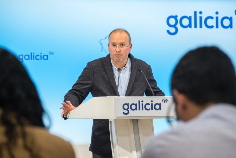 Tellado reivindica que «el espectro ideológico» del PP de Galicia «es mucho más amplio» que el del PP de España