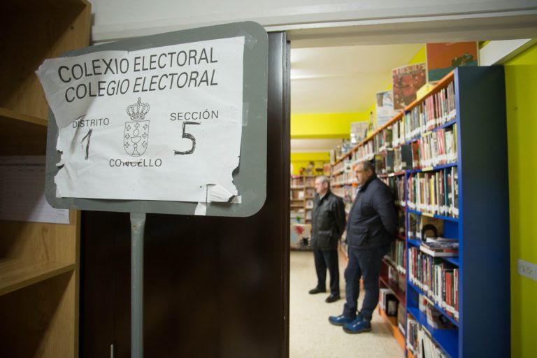 Cierra la mesa electoral de Burela (Lugo) tras una jornada de «normalidad» aunque «excesivamente calmada»