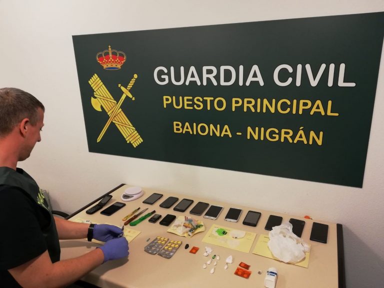 Ocho detenidos tras desarticular dos puntos de venta de drogas en Baiona (Pontevedra)