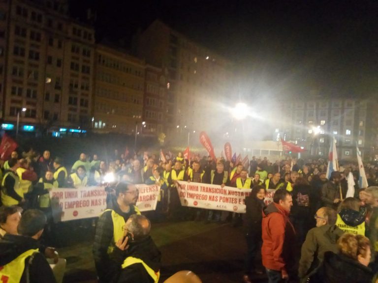 Más de 4.000 personas se manifiestan para reclamar la reindustrialización de Ferrolterra, Eume y Ortegal