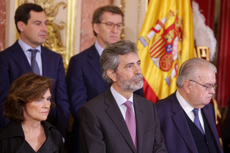 Feijóo rechaza «lecciones» de Cs, que «se ha hundido», sobre lo que debe hacer el PP ante la investidura