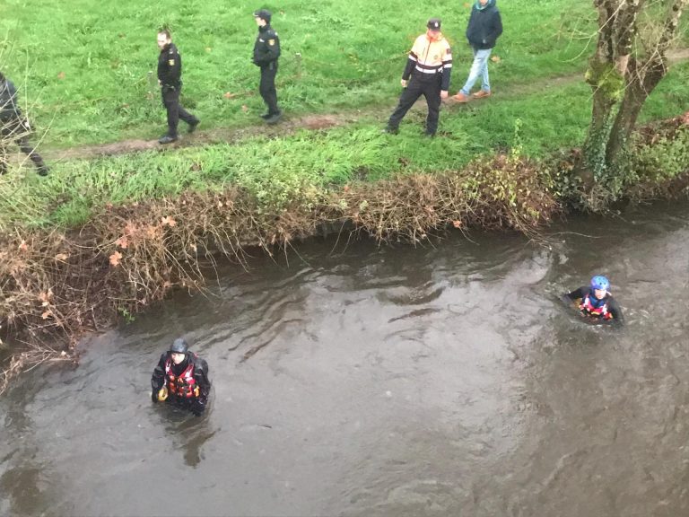 Investigan la muerte de una mujer de unos 70 años encontrada flotando en el río Lagares de Vigo