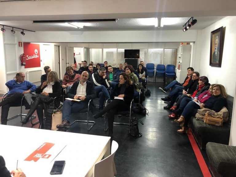 Socialistas denuncian las «graves carencias» de los servicios de pediatría en la comarca de Santiago