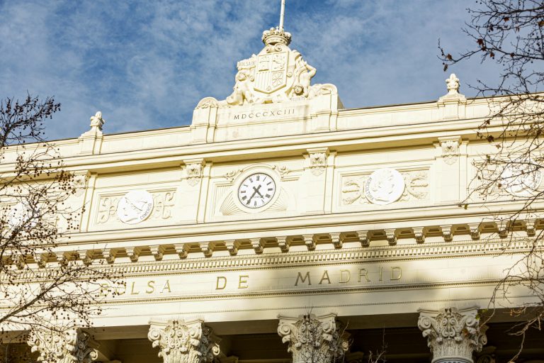 Expertos piden «responsabilidad» e «información real» para abordar el cambio de hora, que la UE prevé eliminar en 2021