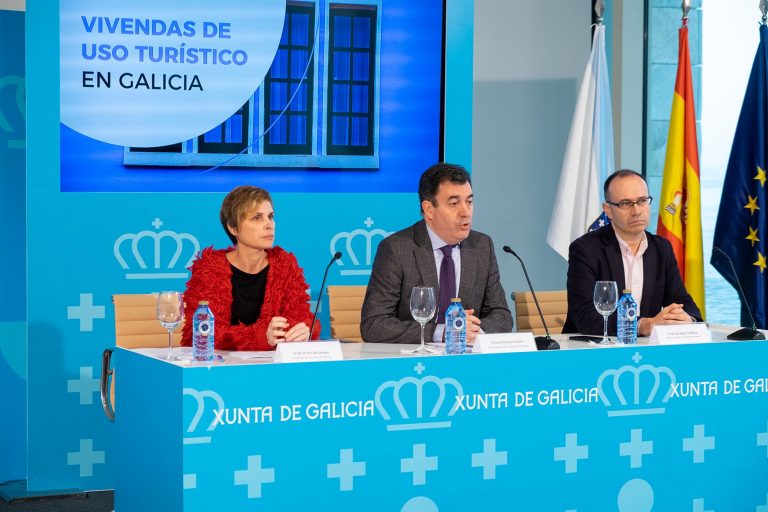 TURISMO.- La Xunta reguló casi 10.000 viviendas turísticas en tres años y sancionó a 31 pisos por infracciones