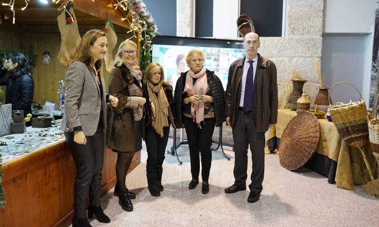 La Xunta pone en valor el trabajo de la Unidad de Oncología Pediátrica y apuesta por seguir «humanizando» la atención