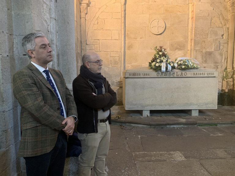 Intelectuales y políticos recuerdan a Castelao, la «gran figura» de Galicia, en el 70 aniversario de su muerte