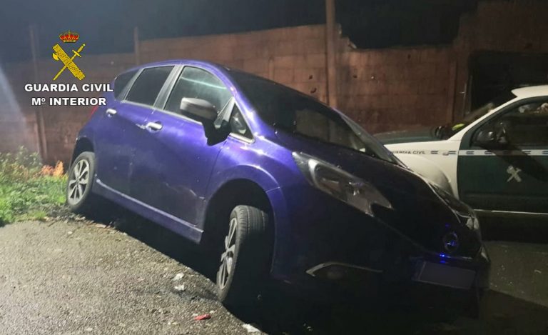 Interceptado en O Vao un conductor que circulaba sin carné, ni seguro ni ITV, y que dio positivo en drogas y alcohol