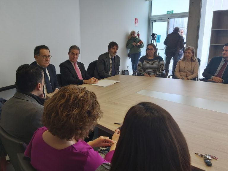 El presidente del TSXG destaca que el Juzgado de Familia de Ourense, el más saturado, «necesita una atención inmediata»