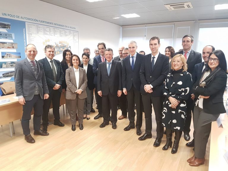 Gobierno Vasco y Xunta participan en Vigo en un encuentro sobre la transformación digital en el sector de la automoción