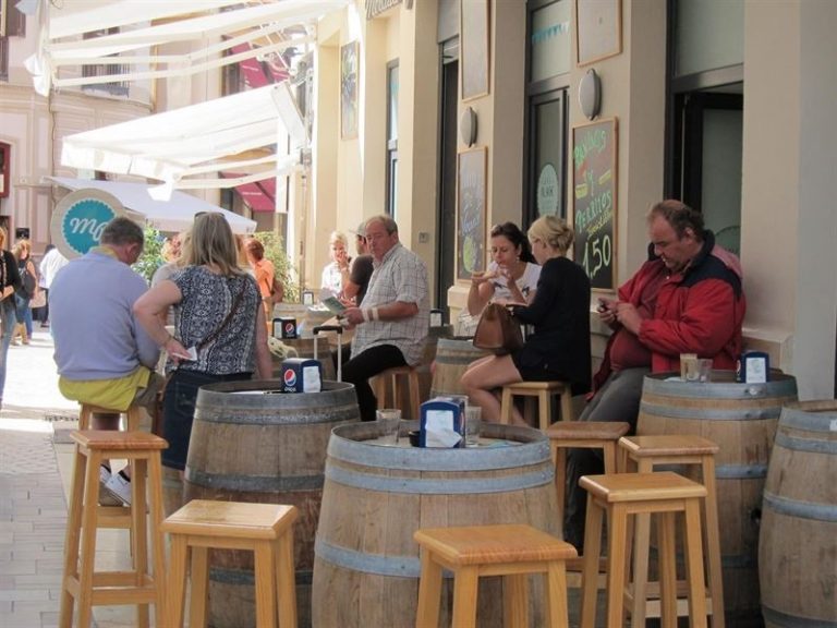 Los afiliados a la Seguridad Social en turismo crecen un 2,4% en diciembre en Galicia, hasta los más de 78.000