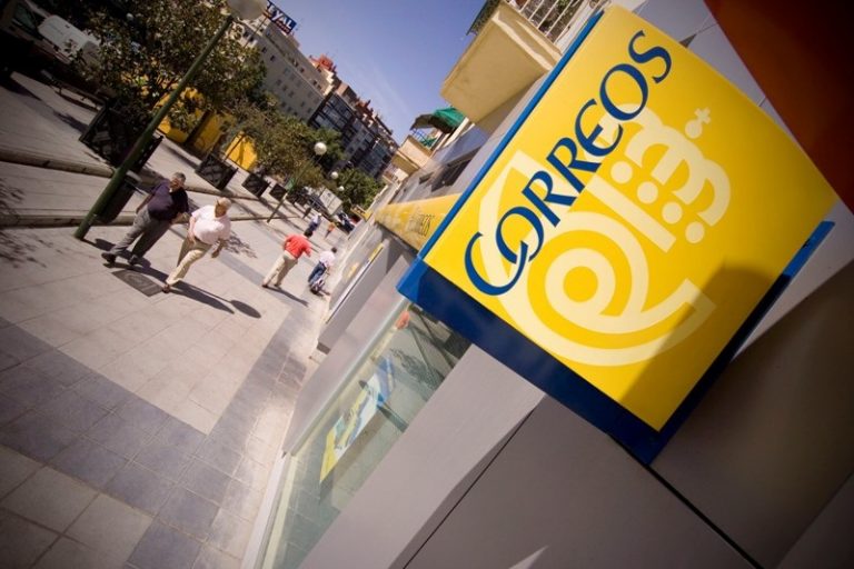 Registrado un caso sospechoso de contagio en una oficina de Correos en A Coruña