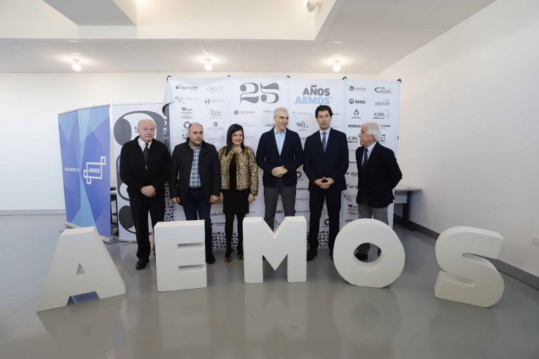 La Xunta aboga por la colaboración público-privada para potenciar viveros industriales