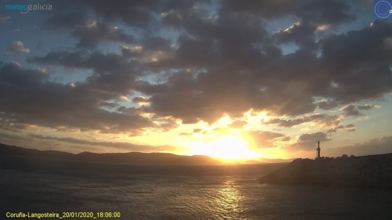 El viento llega a los 113,7 kms/h en Lousame (A Coruña)