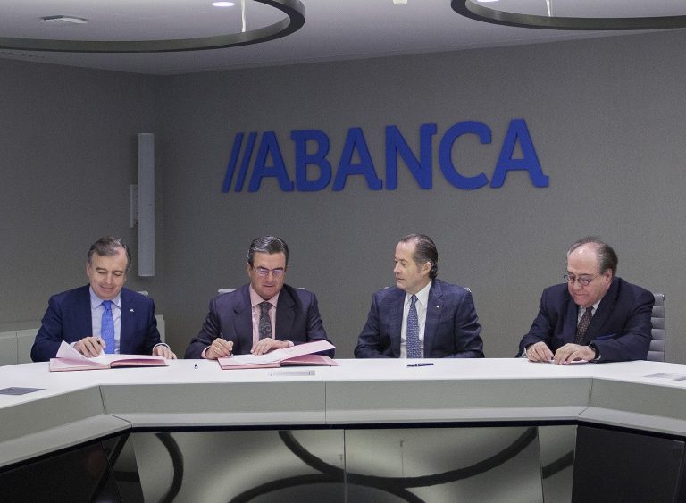 Abanca y Afundación colaboran con la Asociación Gallega de Empresa Familiar en actividades asociativas y formativas