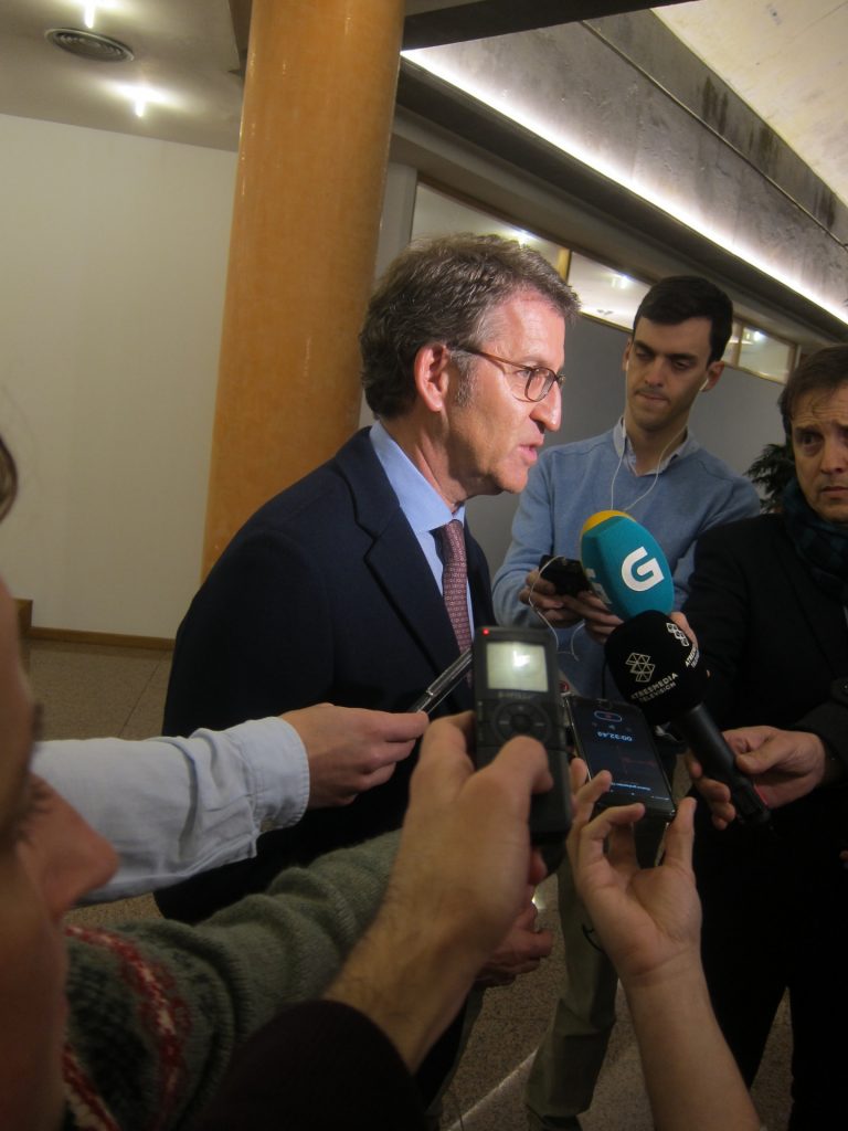 Feijóo tacha de «tomadura de pelo» la negativa del Gobierno a abonar el IVA y no descarta recurrir a los tribunales