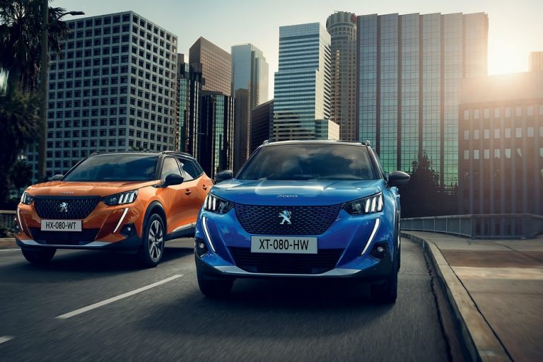El 14% de los Peugeot 2008 fabricados en Vigo es eléctrico, con 310 kilómetros de autonomía