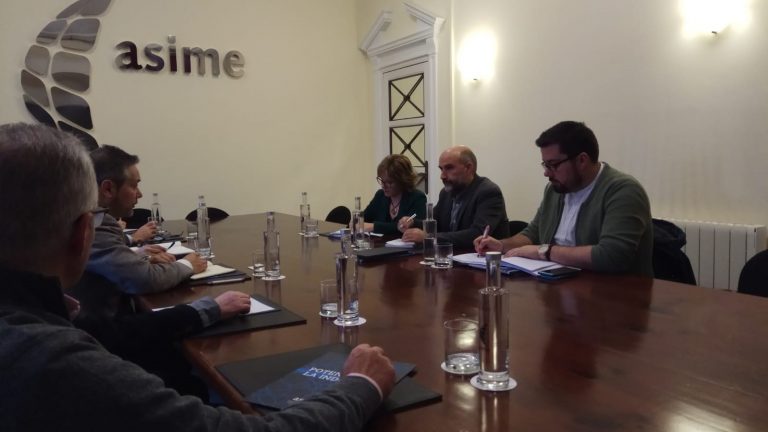 Asime insiste en la necesidad de que se abone la deuda contraída con la industria auxiliar para que regrese a Barreras