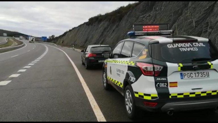 Interceptan en A Mezquita (Ourense) a un conductor drogado a 212 km/h