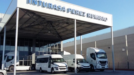 La compañía de automoción Pérez Rumbao consigue el premio a Familia Empresaria de Galicia de este año