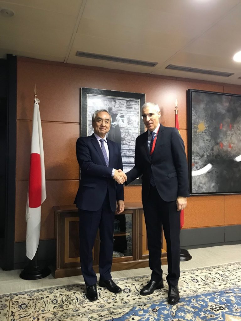 La Xunta se reúne con los embajadores de Japón y de la India para «impulsar el intercambio comercial con estos mercados»