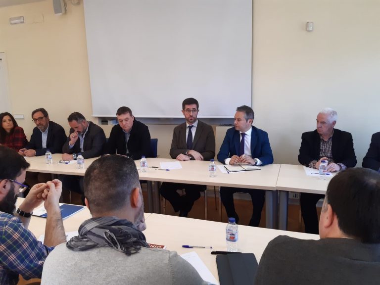 Constituida la mesa negociadora del convenio del Metal de Pontevedra, que afecta a 30.000 trabajadores