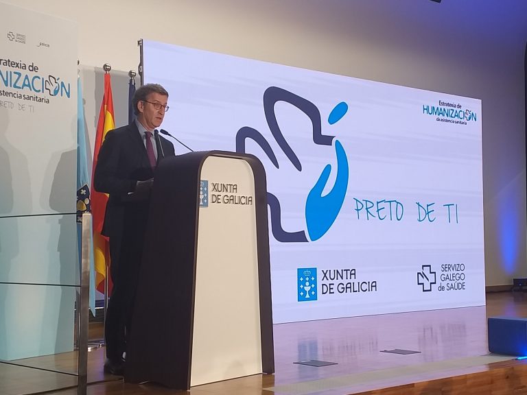 El Sergas presenta su estrategia de «humanización» de la asistencia, para lograr una sanidad «centrada en las personas»