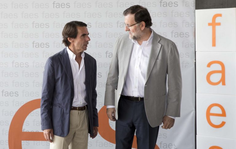 Aznar y Rajoy declararán como testigos en el juicio por la presunta la caja b del PP