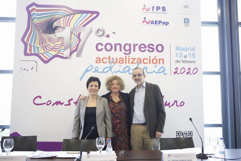 Pediatras de primaria denuncian que hay más de 93.000 niños en España que no son atendidos por estos especialistas