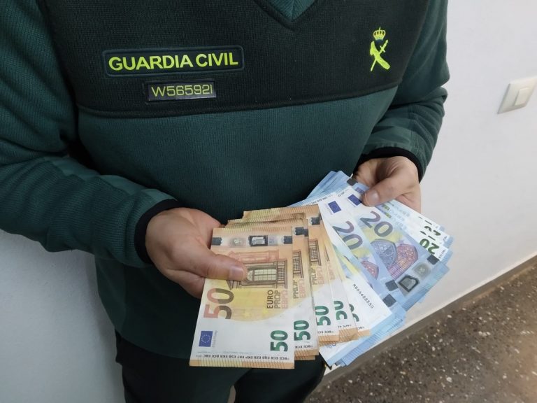 Investigado un vecino de Arbo (Pontevedra) por poseer 1.130 euros en billetes falsos de origen desconocido