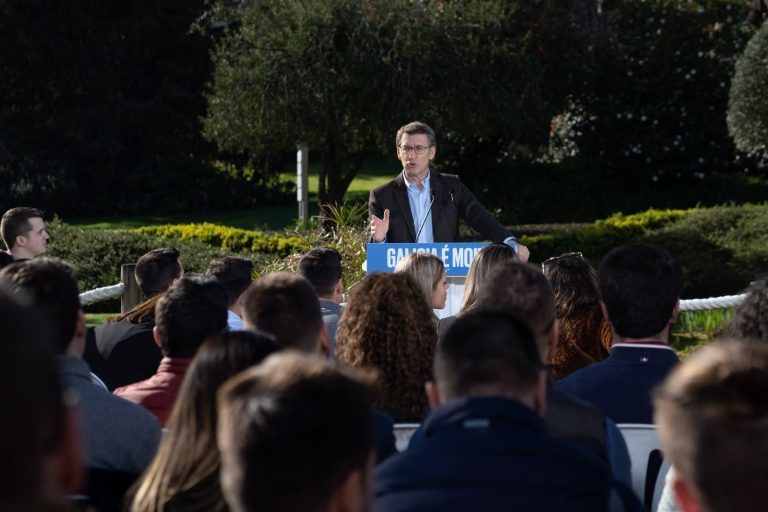 5A.- Feijóo presenta «juventud, educación y libertad» como los «principios» que el PPdeG ofrece a la «Galicia joven»