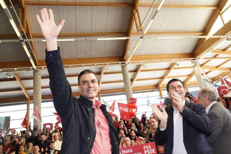 CIS.- El PSOE ratifica su primer puesto en Galicia en unas elecciones generales, seguido del PP y del BNG en el tercero