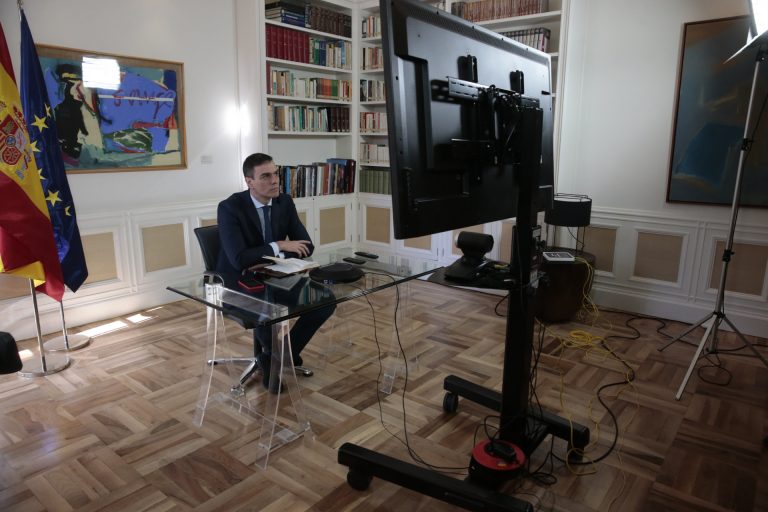 Todos los presidentes autonómicos participan en la videoconferencia con Sánchez