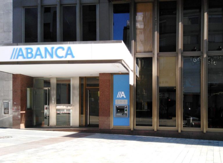 Abanca concluye la integración tecnológica, de marca y legal de Banco Caixa Geral