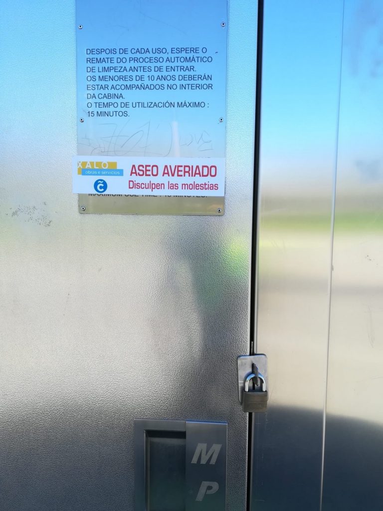 Coronavirus.- Empleados de recogida de basura en A Coruña afirman que no darán el servicio sin más baños públicos