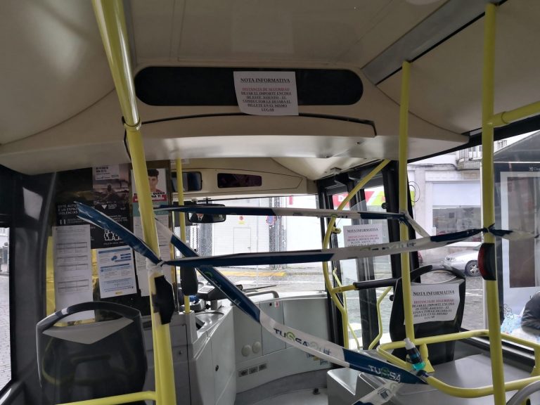 Santiago suprime el pago en efectivo en el transporte urbano, que solo funcionará con tarjeta