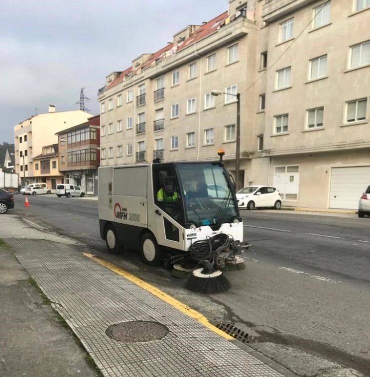 Trabajadores del servicio de limpieza de A Coruña denuncian estar «abandonados» y exigen medios de protección
